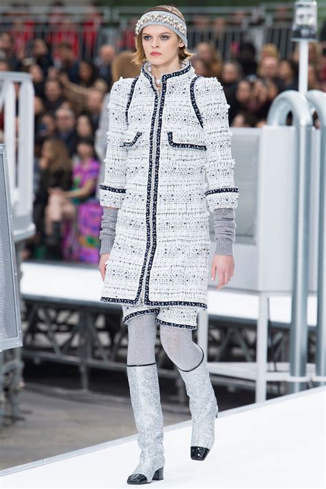 chanel voorjaar 2017|chanel fall 2017 collection.